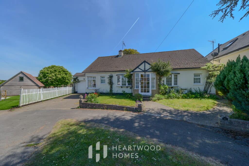 Highfield Road, Sandridge, St. Albans, AL4 9BU