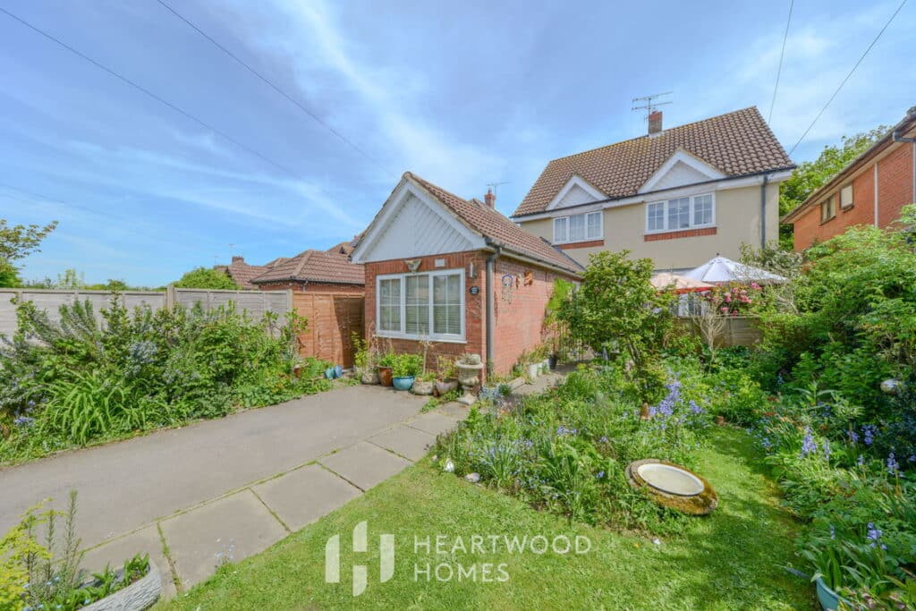 Bullens Green Lane, Colney Heath, St. Albans, AL4 0QR