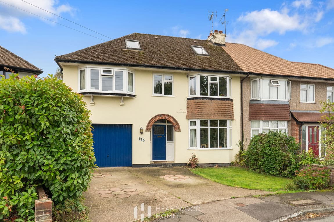 Roestock Lane, Colney Heath, St. Albans, AL4 0QN