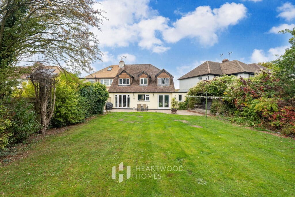 Roestock Lane, Colney Heath, St. Albans, AL4 0QN
