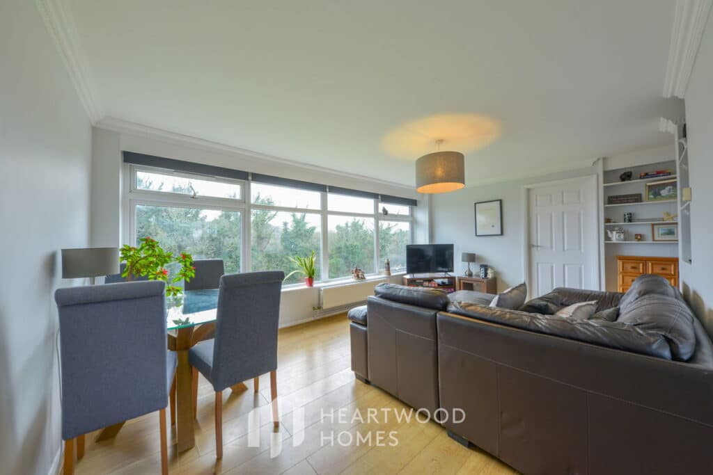 Coningsby Bank, St. Albans, AL1 2NX