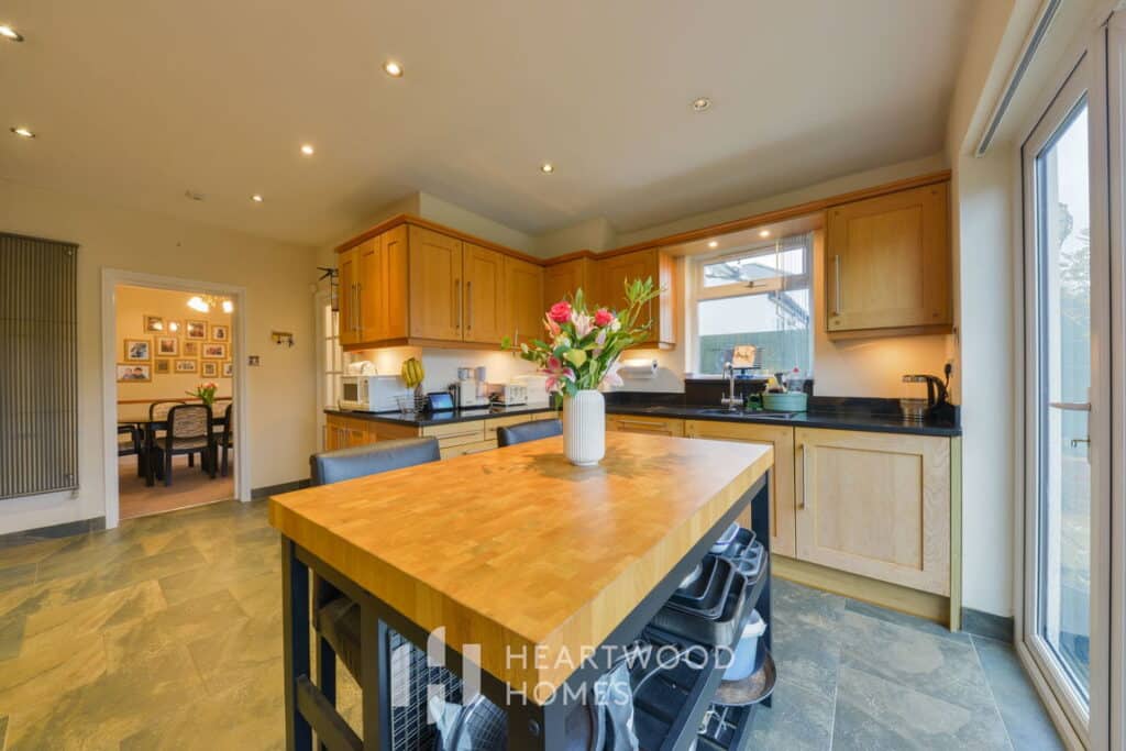 White Horse Lane, London Colney, St. Albans, AL2 1JR