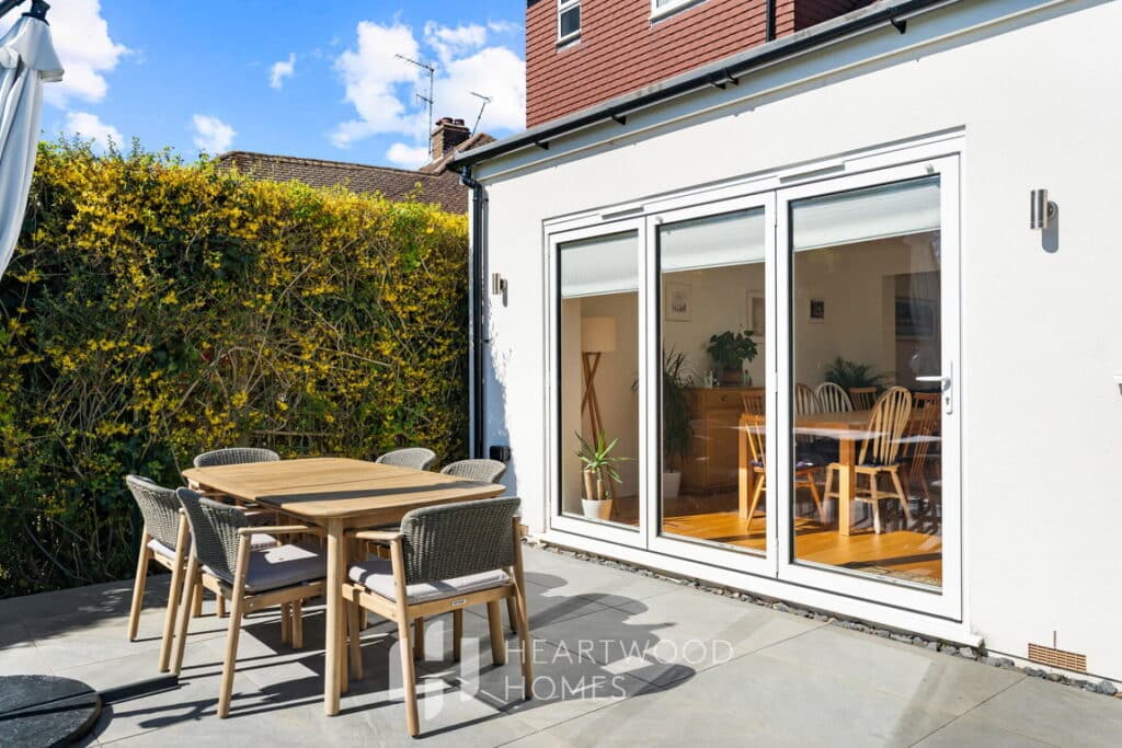 Roestock Gardens, Colney Heath, St. Albans, AL4 0QJ