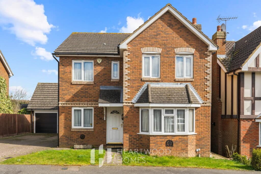Nimrod Close, St. Albans, AL4 9XY