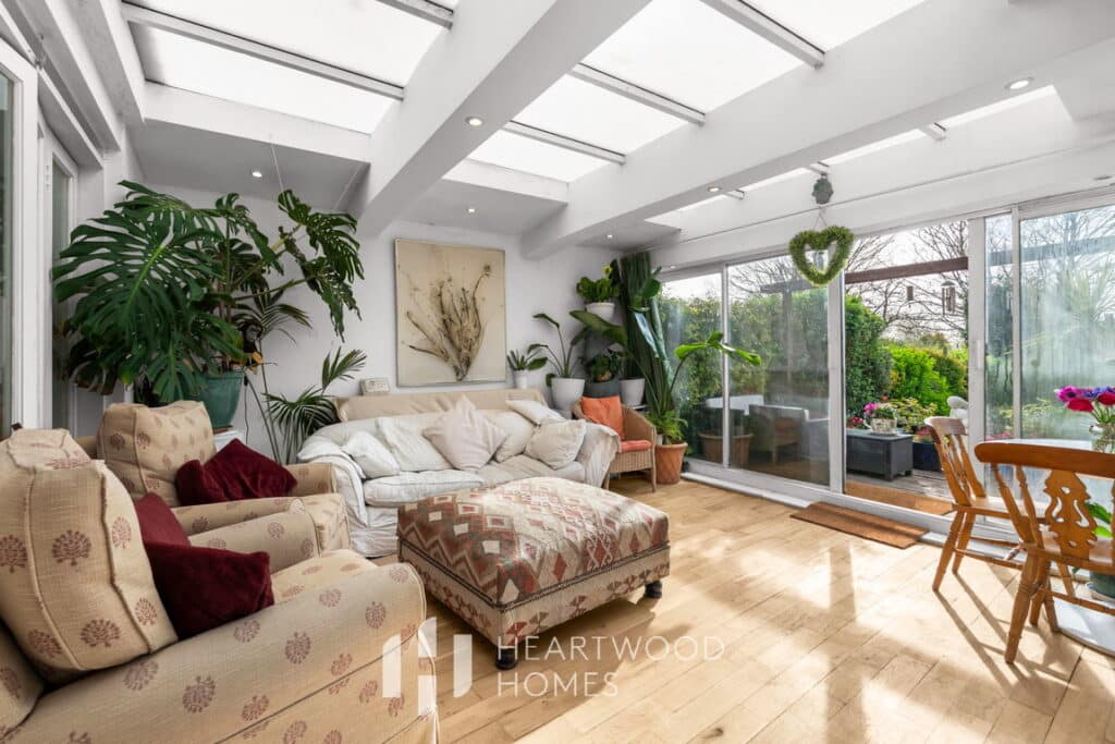 Pondfield Crescent, St Albans, AL4 9PF