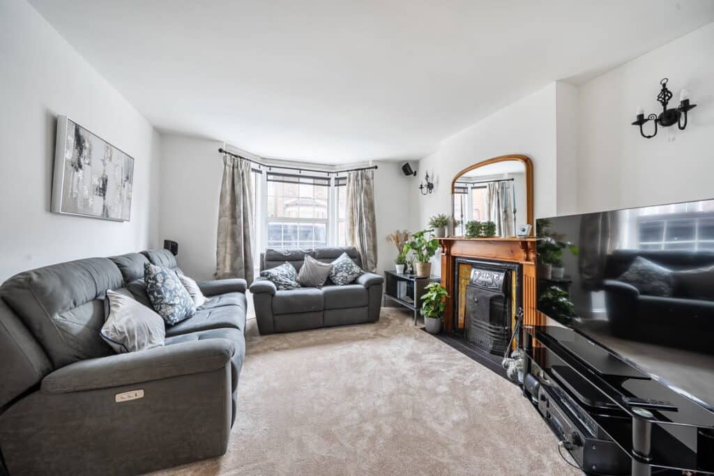Harlesden Road, St. Albans, AL1 4LE