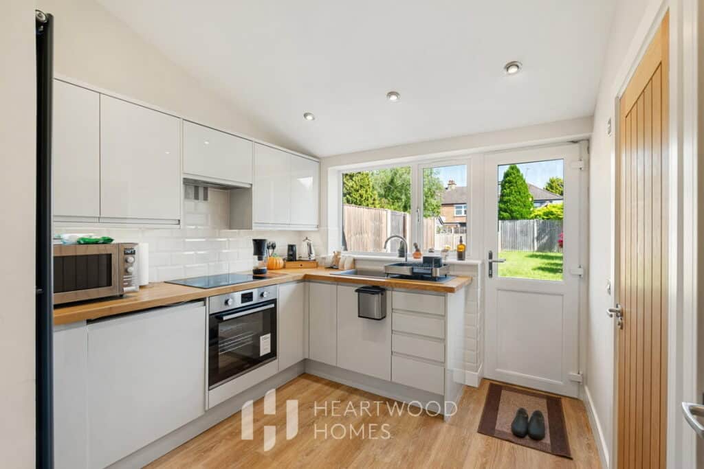 Royston Road, St. Albans, AL1 5NG