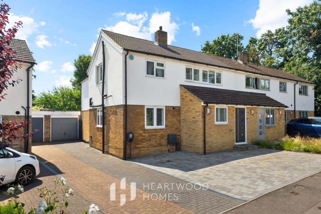 Barnfield Road, St. Albans, AL4 9UD