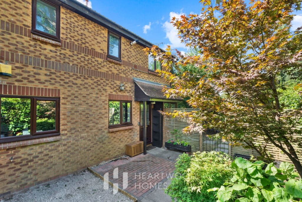 Mercers Row, St. Albans, AL1 2QS